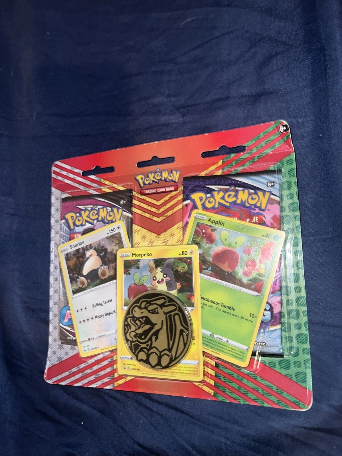 Pokémon TCG - Snorlax, Morpeko & Applin w/2 Packs & Coin